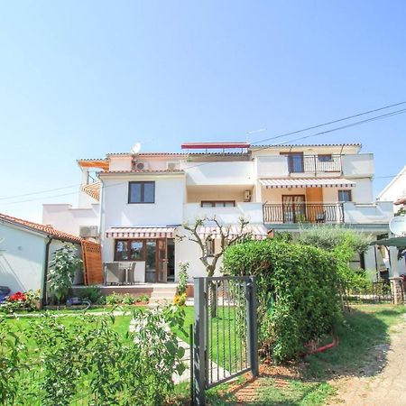 Lucia Apartment Novigrad Istria Exterior foto