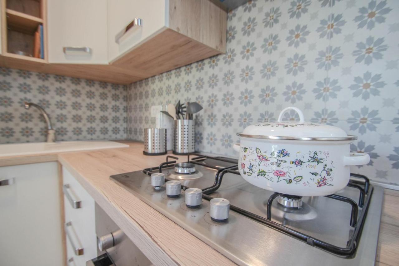 Lucia Apartment Novigrad Istria Exterior foto